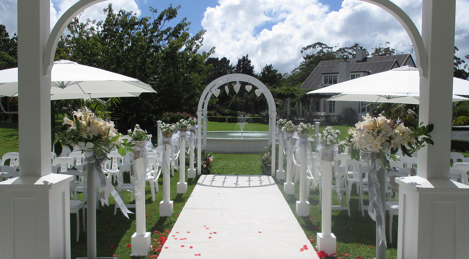 bridal walkway and fountain